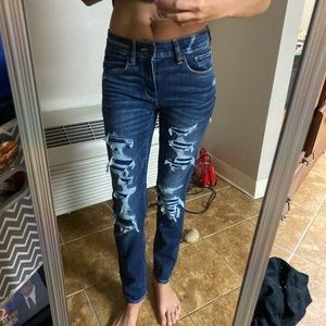 American eagle blue distressed short skinny jeans